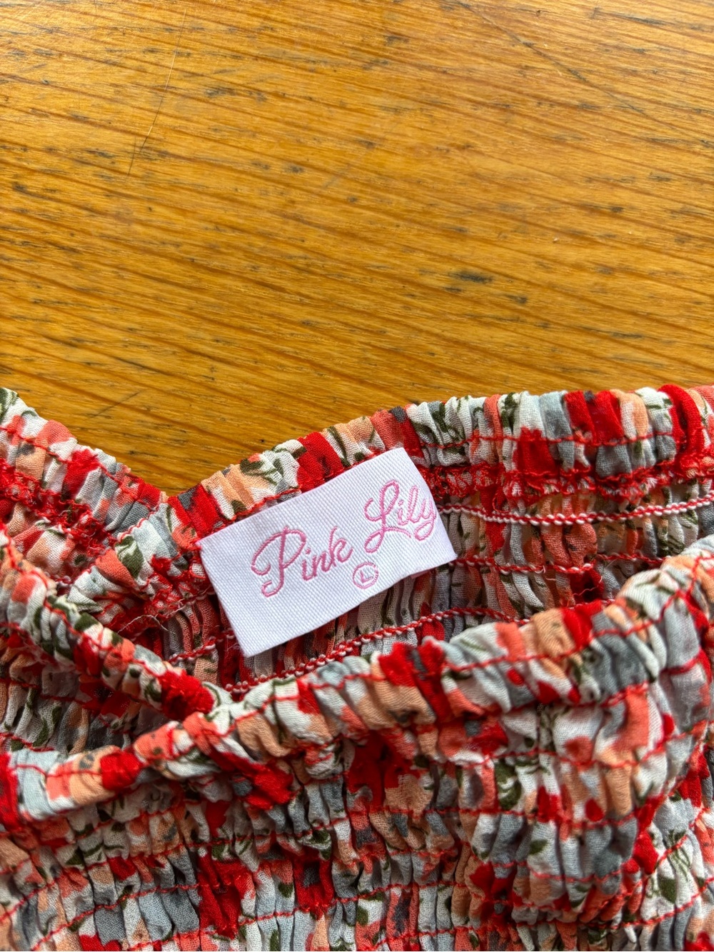 Pink Lily Red Floral Smocked V-Neck Crop Top - Picture 2 of 4